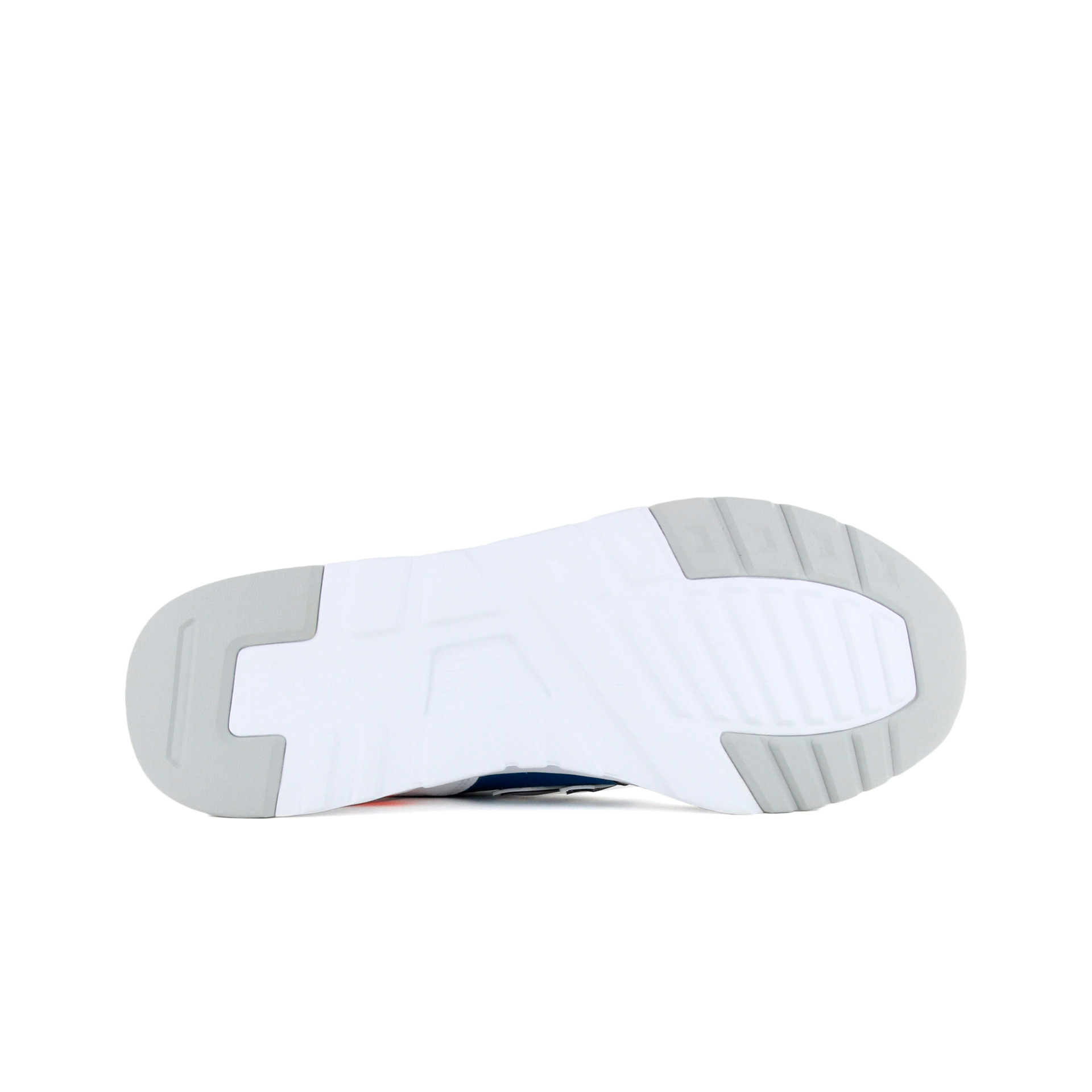 New Balance Zapatillas Hombre New Balance CM997 vista frontal girada 45º New Balance Zapatillas Hombre New Balance CM997 vista frontal girada 45º