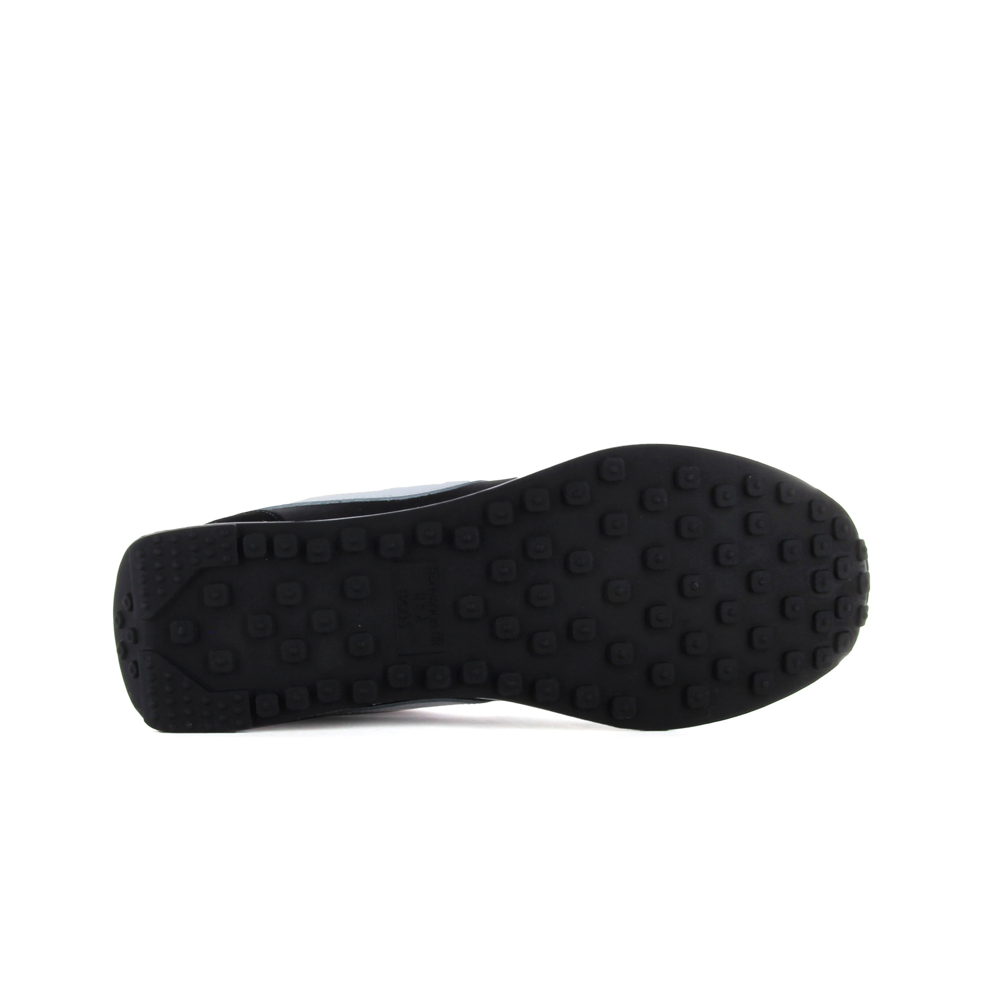 Nike Zapatillas Hombre Nike AIR TAILWIND 79 vista frontal girada 45º Nike Zapatillas Hombre Nike AIR TAILWIND 79 vista frontal girada 45º