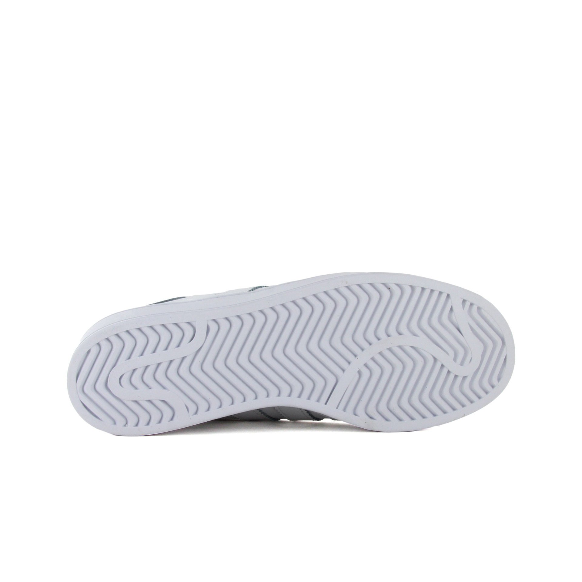 adidas Zapatillas Mujer Adidas SUPERSTAR BOLD W vista frontal girada 45º adidas Zapatillas Mujer Adidas SUPERSTAR BOLD W vista frontal girada 45º