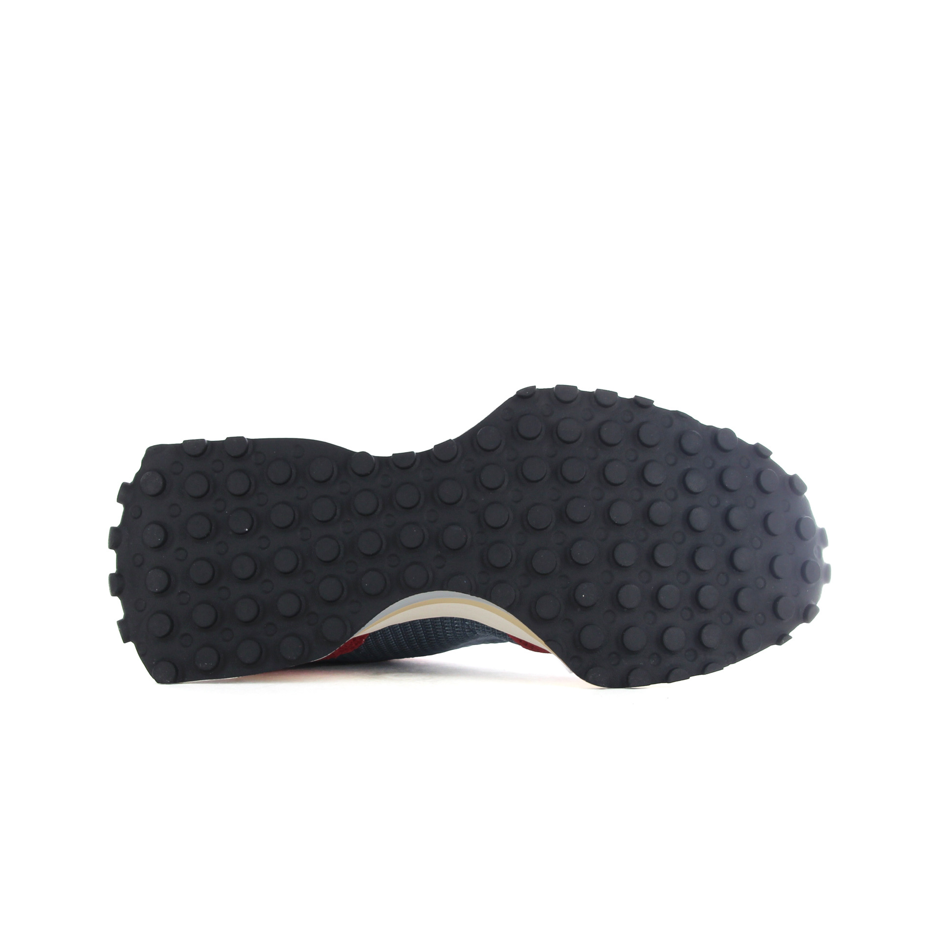 New Balance Zapatillas Hombre New Balance 327 vista frontal girada 45º New Balance Zapatillas Hombre New Balance 327 vista frontal girada 45º