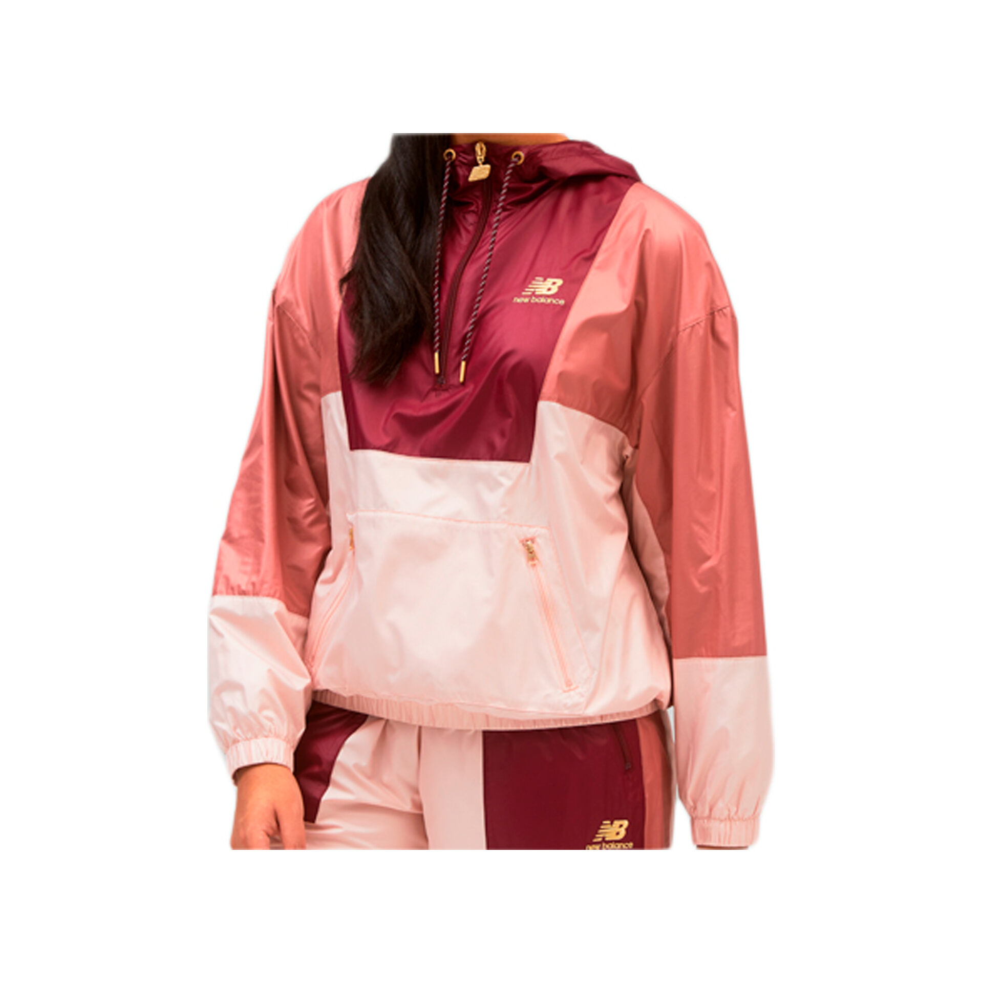 New Balance Chaqueta Mujer New Balance NB Athletics Higher Learning Anorak vista frontal New Balance Chaqueta Mujer New Balance NB Athletics Higher Learning Anorak vista frontal